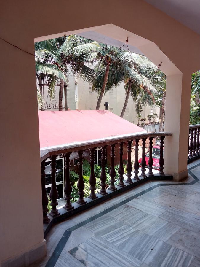 Hotel Sea Foam Puri Ngoại thất bức ảnh